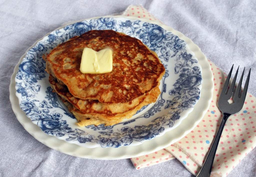 Oatmeal Cookie Pancakes