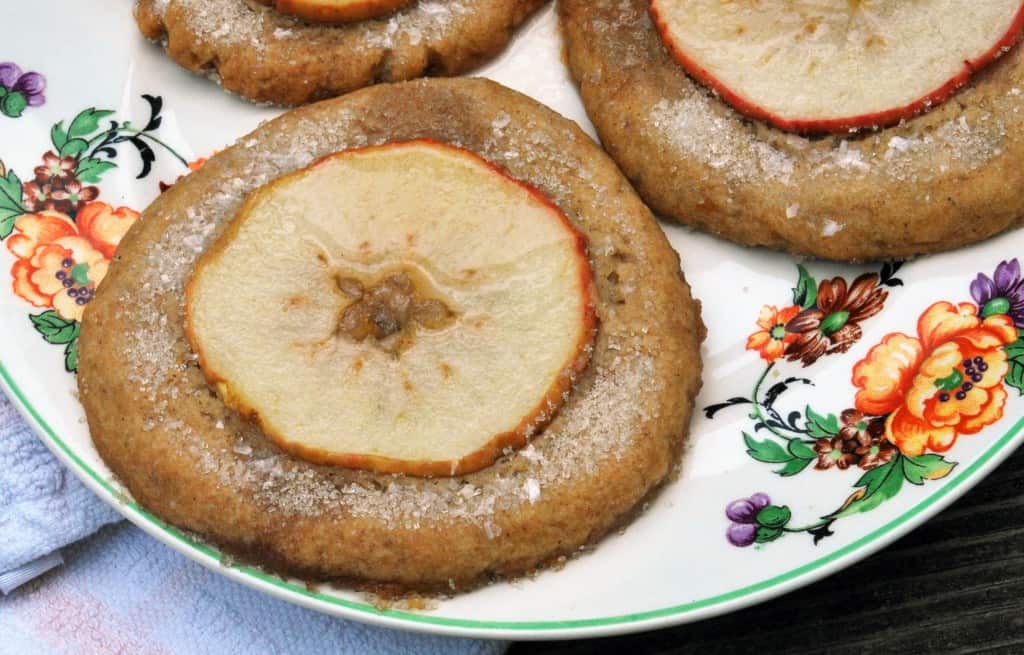 Nutmeg Ginger Apple Snaps